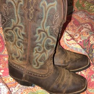Justin cowboy boots